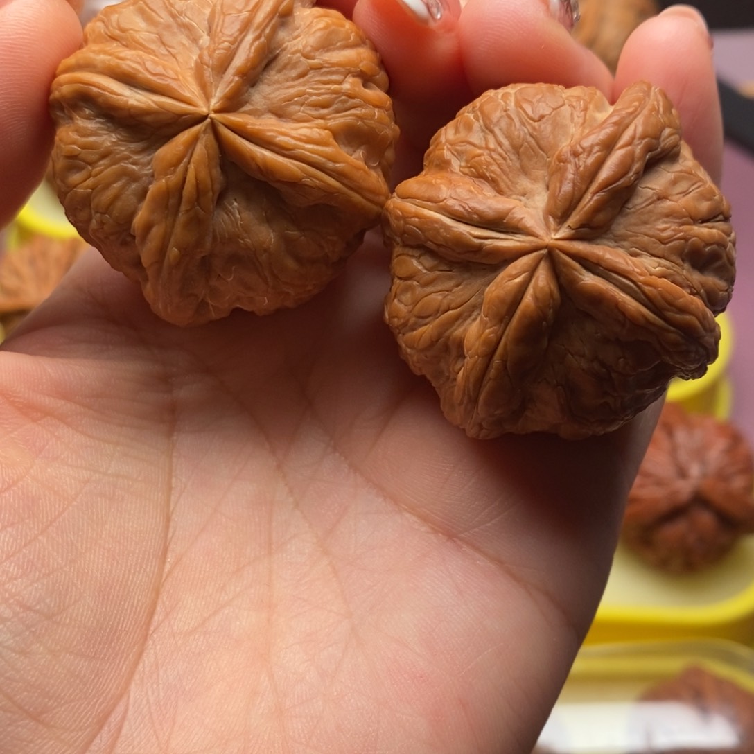 桃核把件元宝四棱43