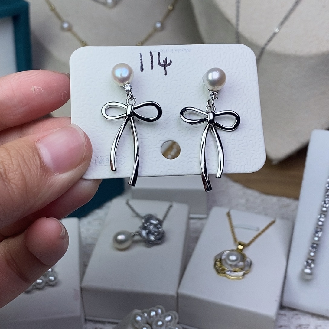 耳饰银S925镶嵌淡水珍珠