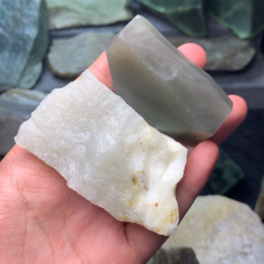 和田玉（糖玉）边角未镶嵌