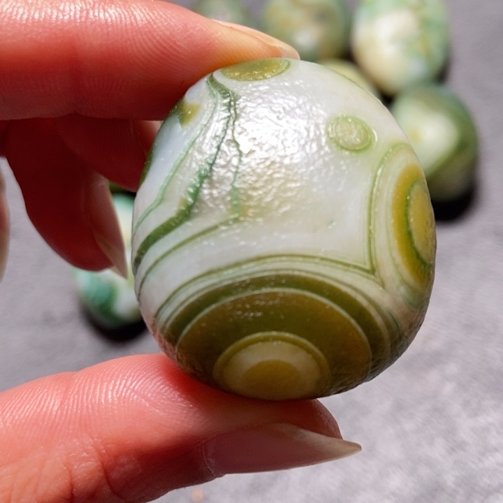 玛瑙/玉髓未镶嵌珠宝奇石