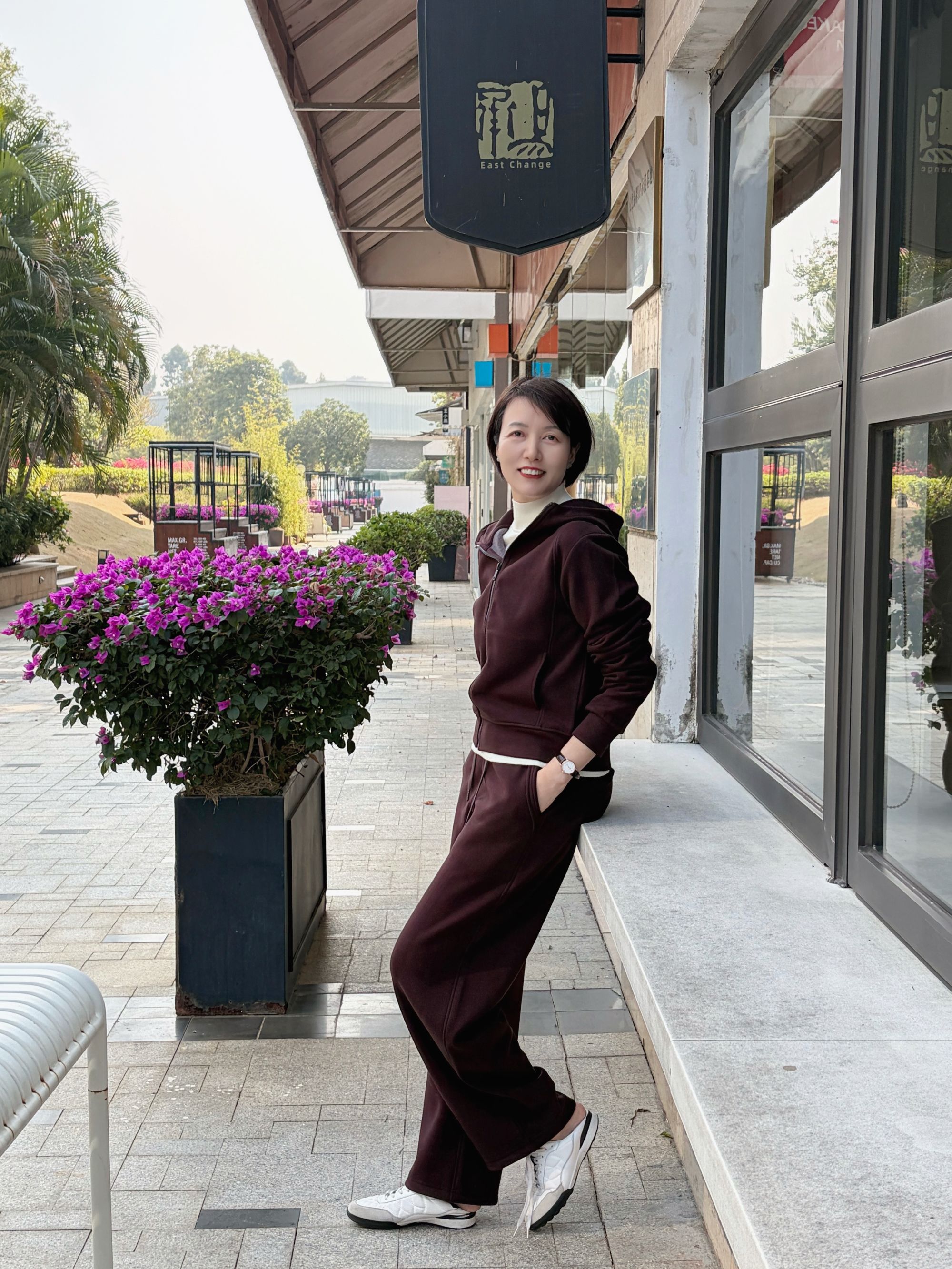 【YAN】LULU家简约时尚慵懒随性运动卫衣套装TWSB8323