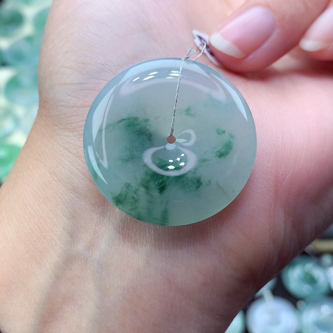 翡翠颈饰未镶嵌22尺寸30.7-5.7