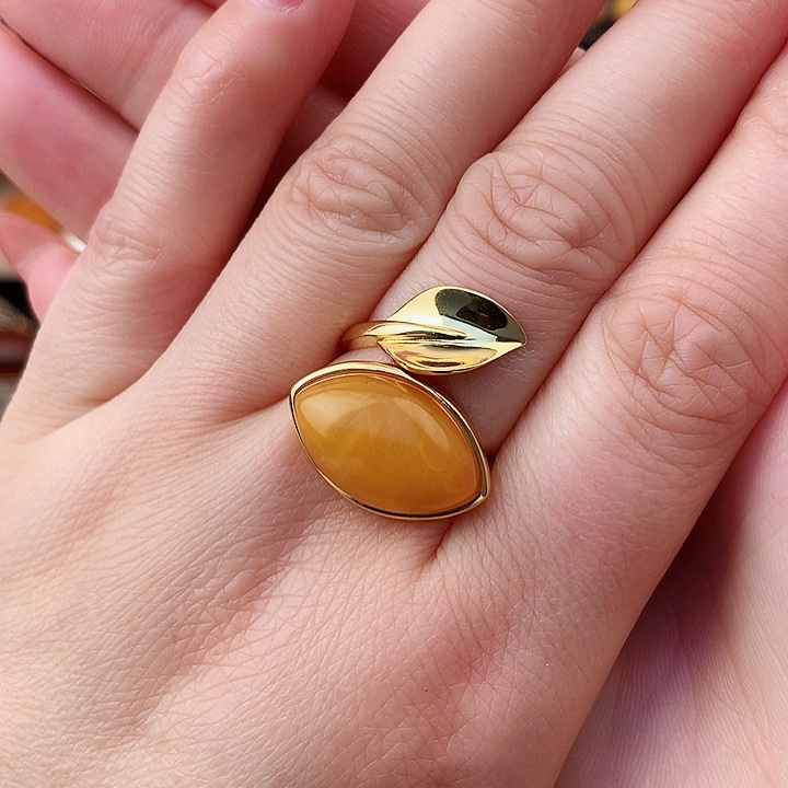 蜜蜡戒指银S925镶嵌戒指