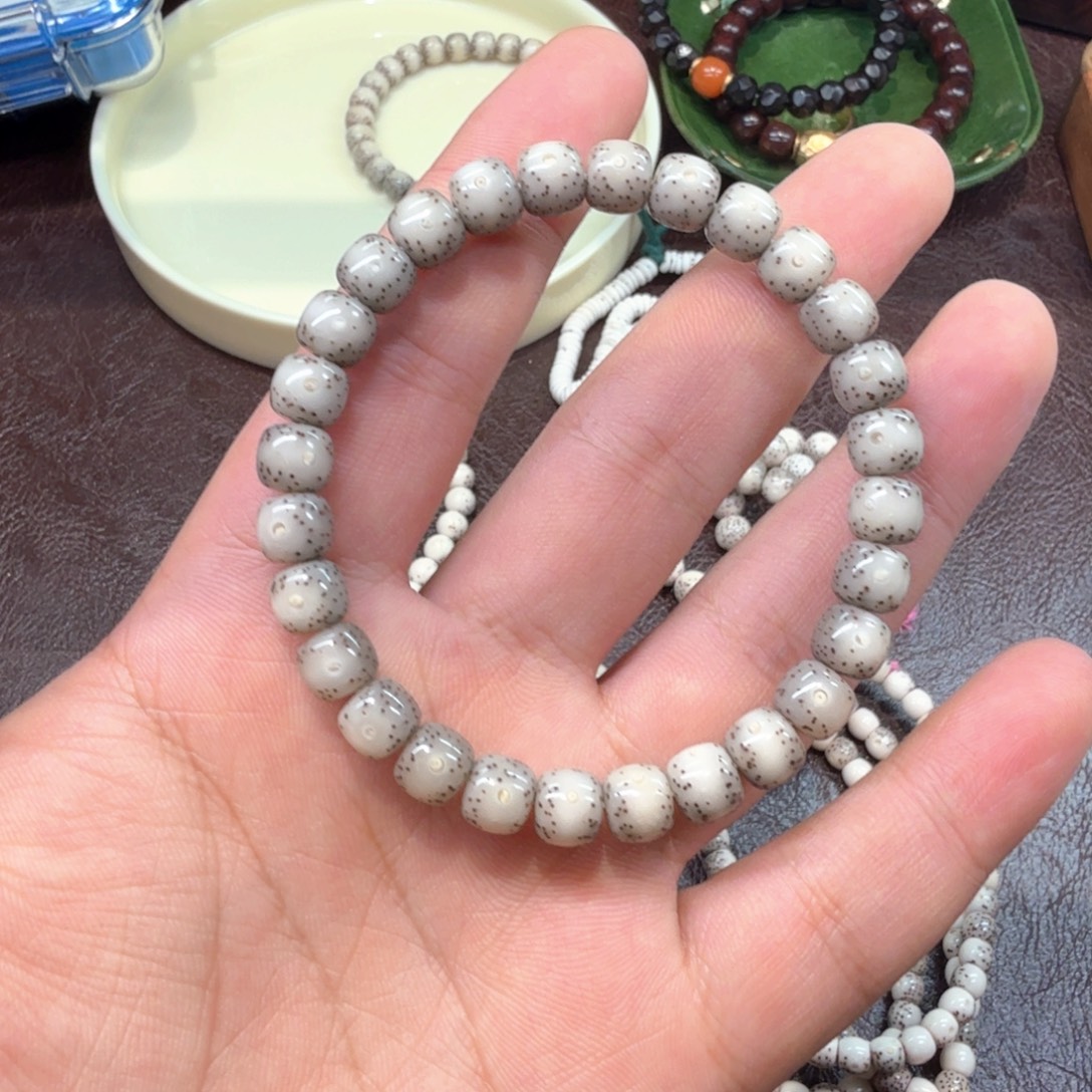 我***串星月菩提吊坠87冰糖单圈