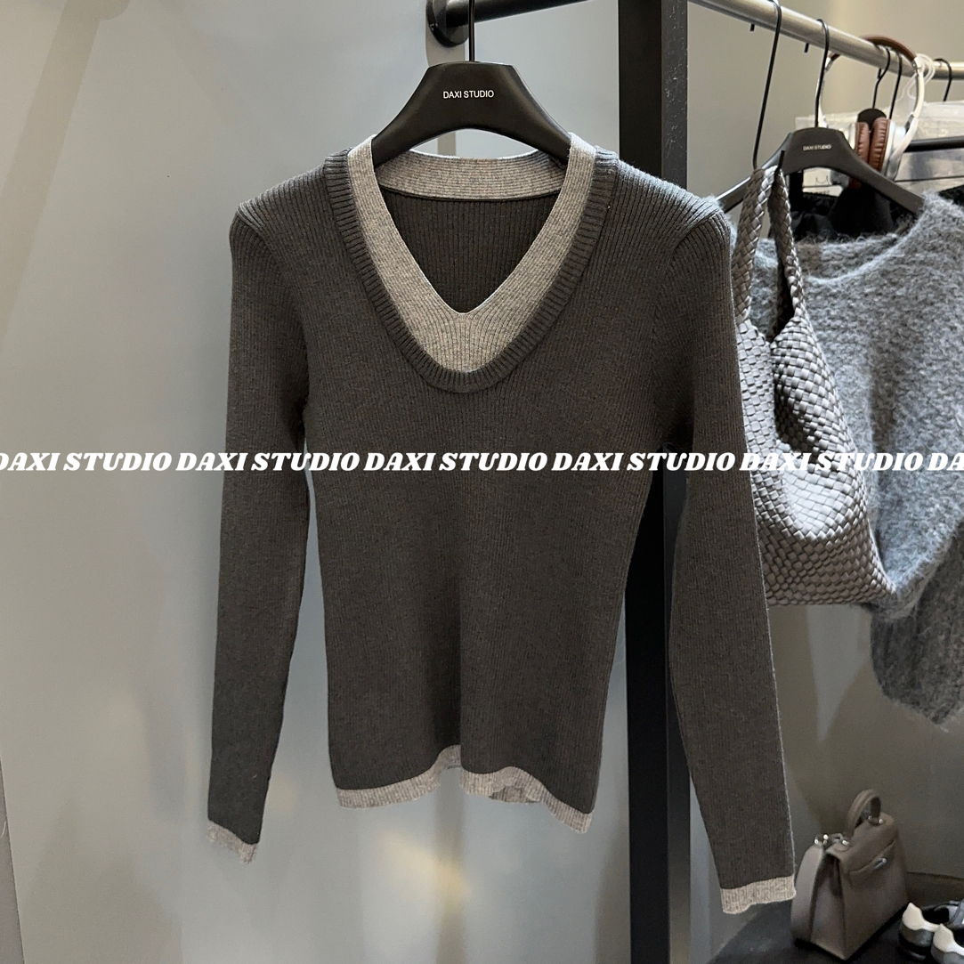 【气质拼接假两件V领针织毛衣】韩版设计感修身显瘦上衣245#