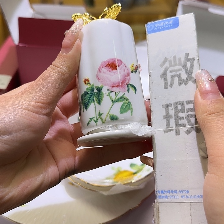 骨瓷实付满10包邮哈