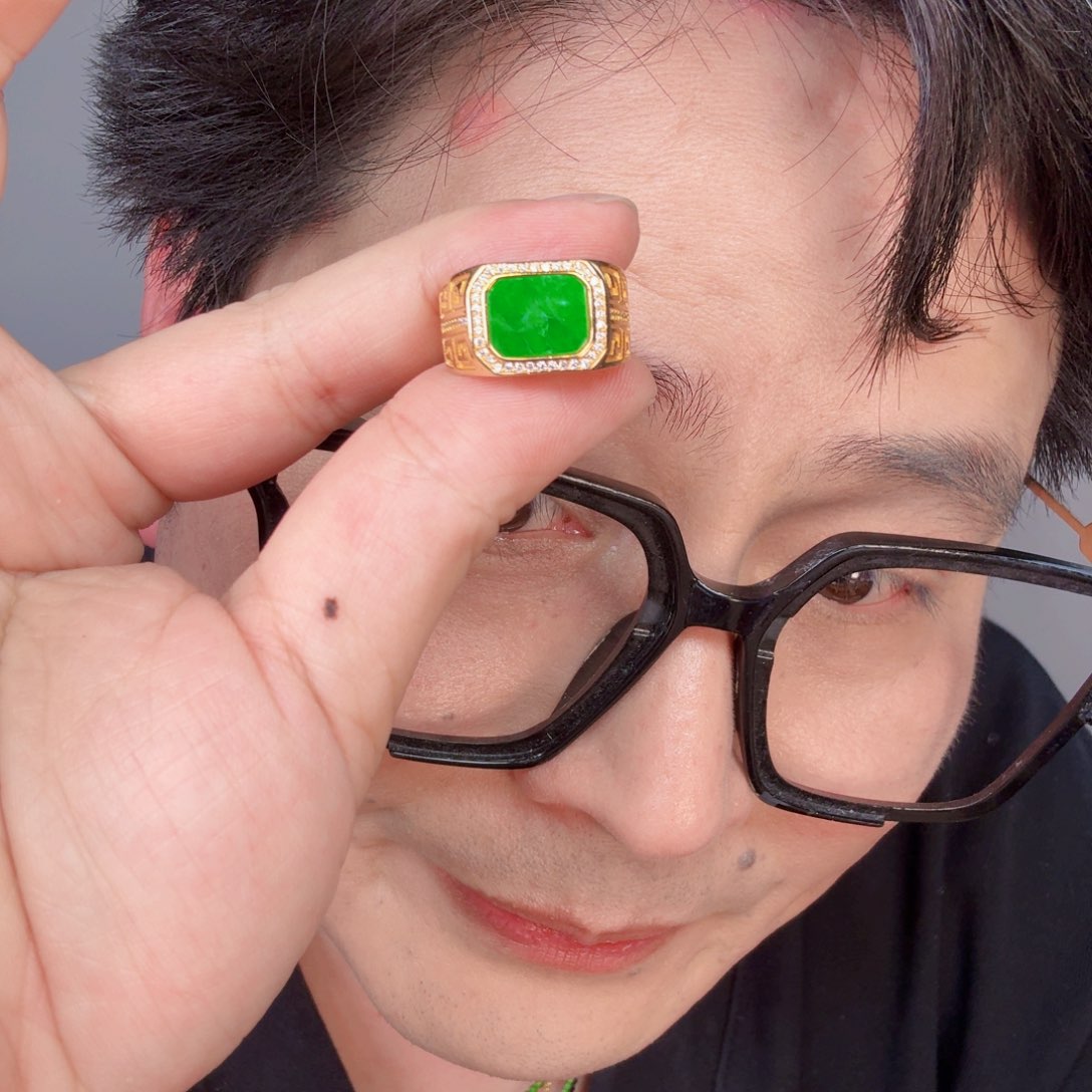 翡翠颈饰未镶嵌一个