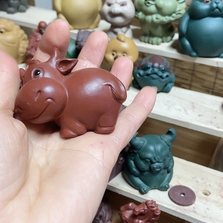 紫砂茶宠宜兴紫砂小牛