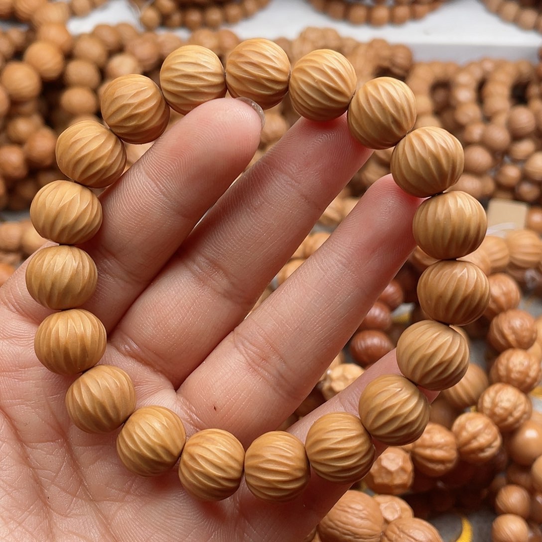 猴头核桃吊坠12+微瑕天河