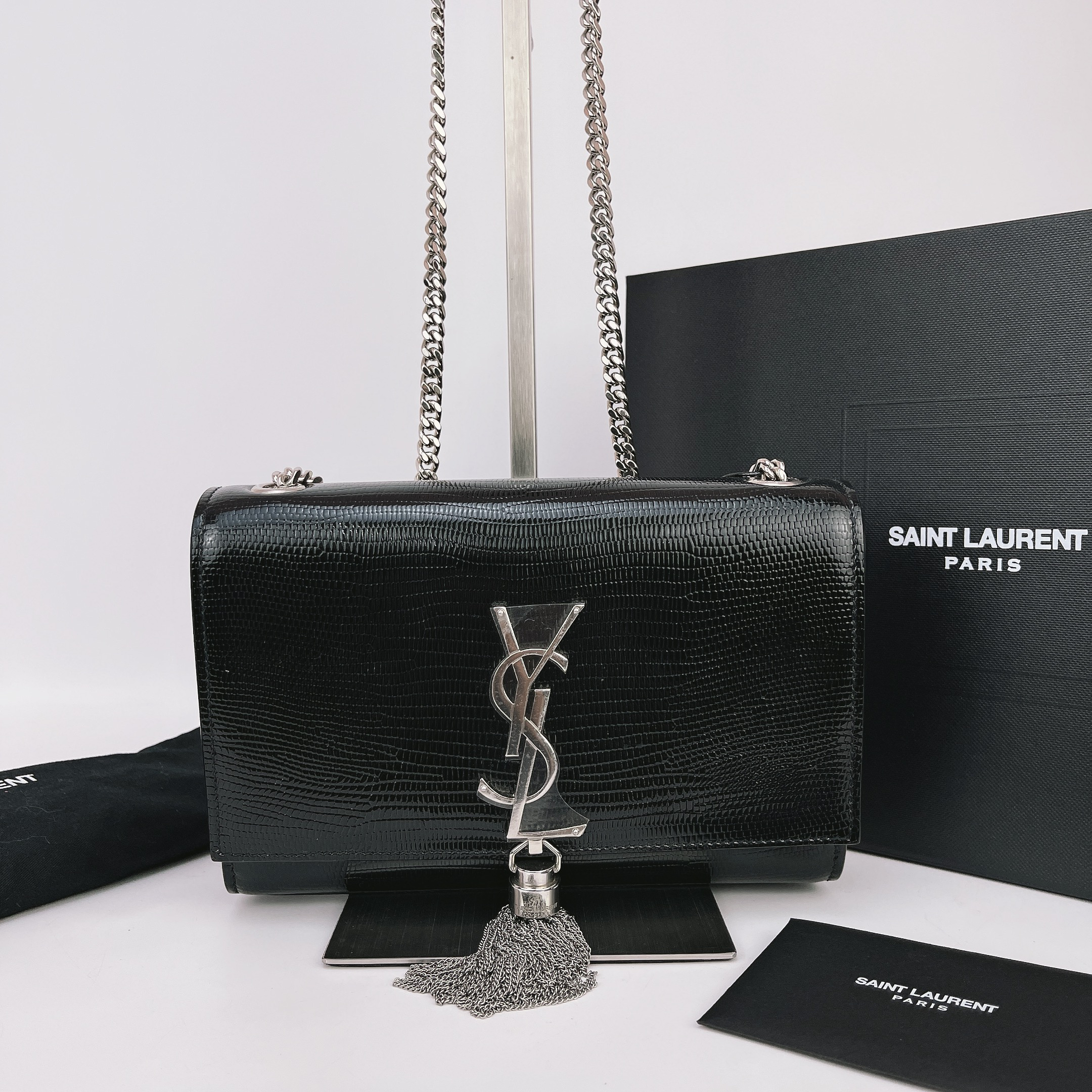 99新 YSL/圣罗兰 圣罗兰 黑色流苏斜挎包底长22 D976