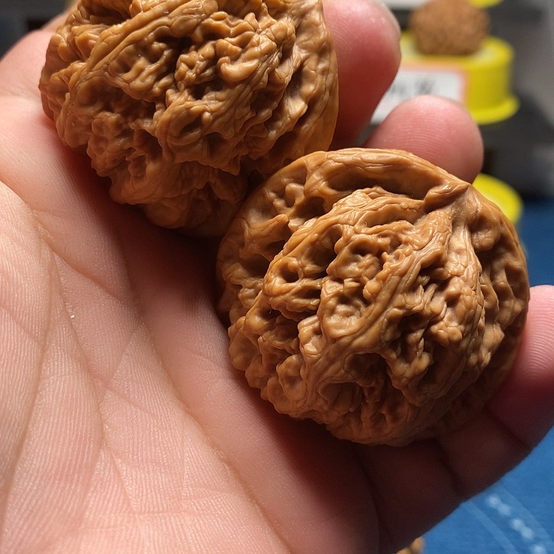文玩核桃吊坠棱大粗筋