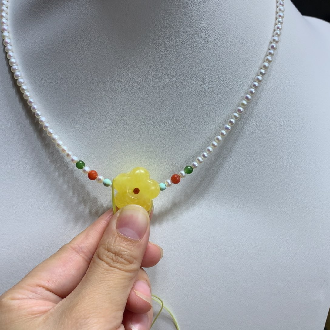 蜜蜡颈饰未镶嵌任****雨花