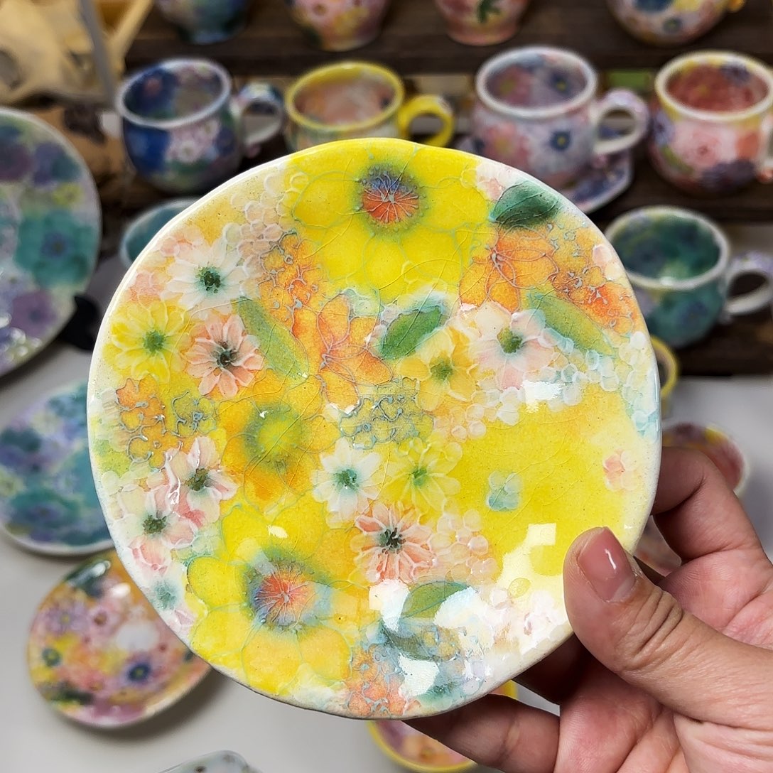 瓷        野村 晃子