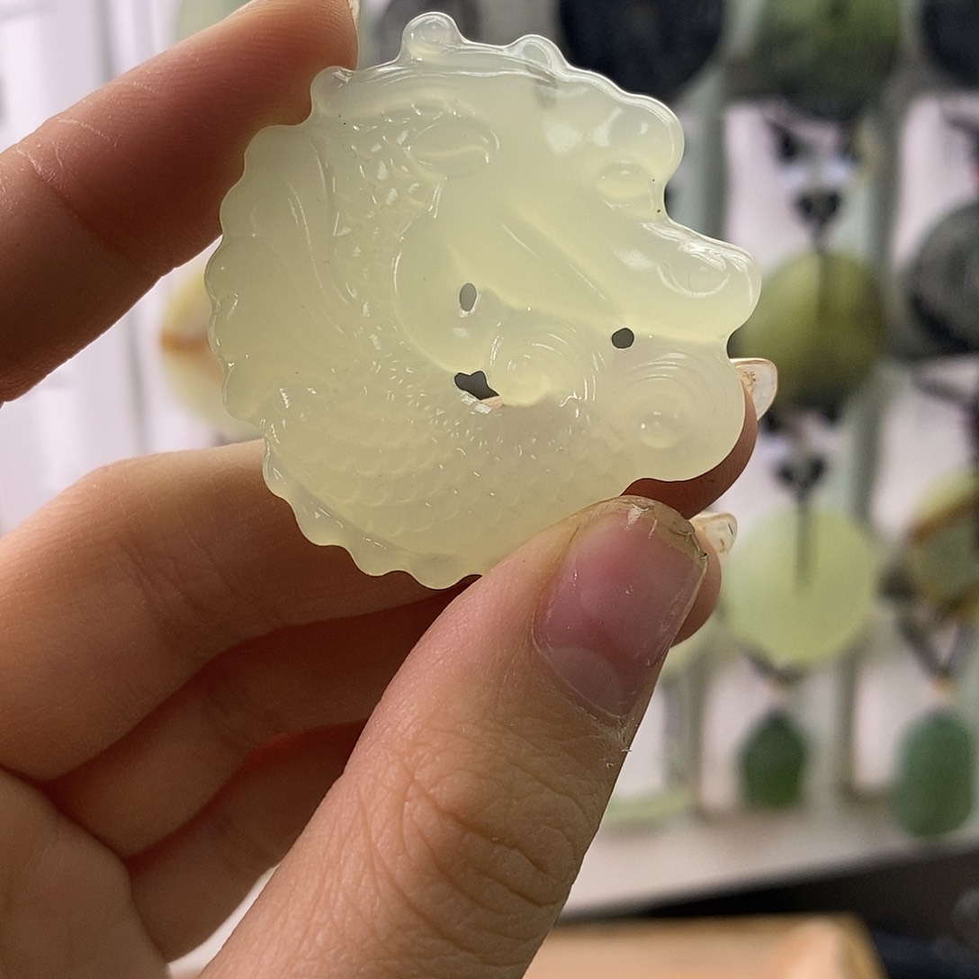 蛇纹石玉颈饰未镶嵌201