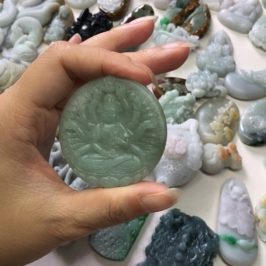 定制翡翠未镶嵌翡翠