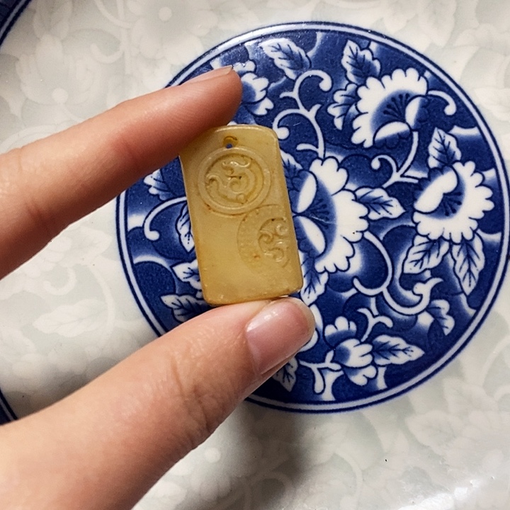 瓷片瓷片瓷器摆件1个