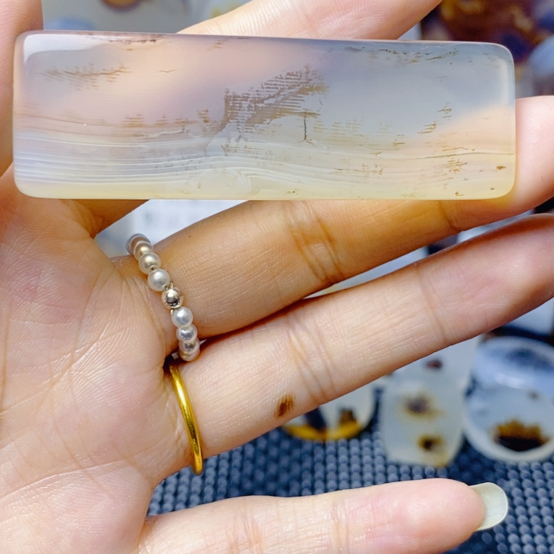 玛瑙/玉髓未镶嵌珠宝奇石