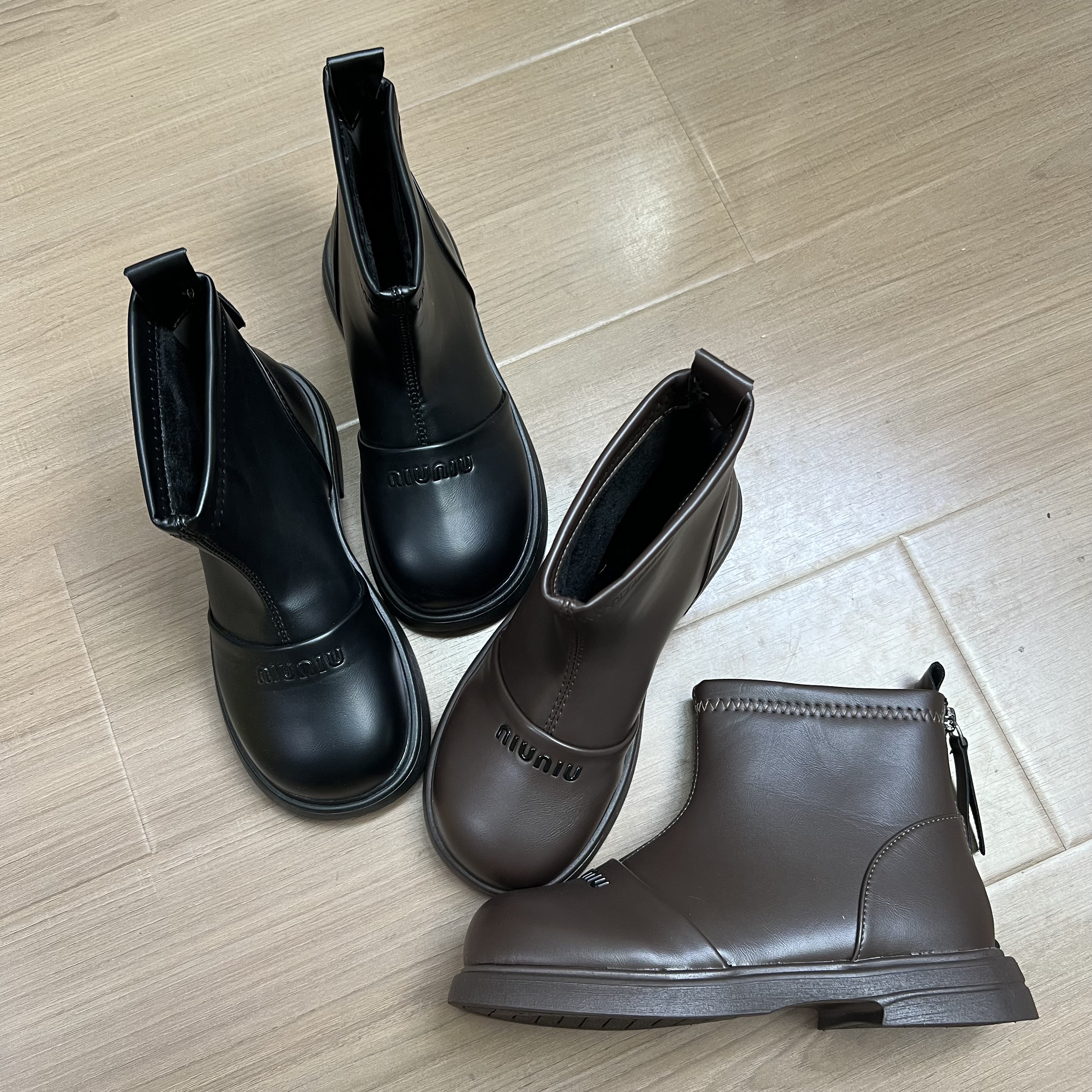 2025冬季新款女童加绒中通靴子保暖时尚休闲韩版百搭儿童靴2266