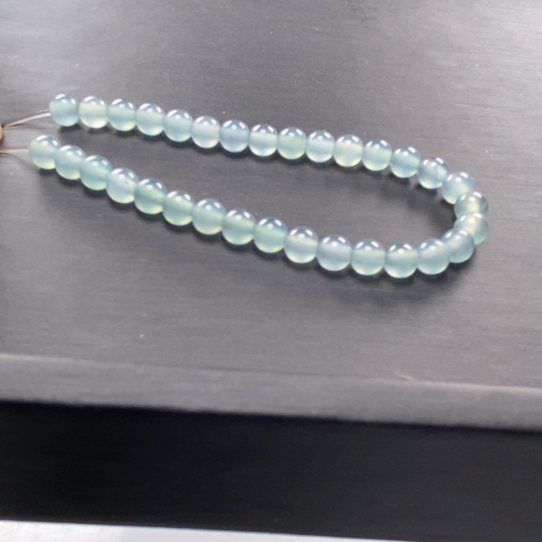 翡翠手串未镶嵌多样性发货其一卡5。37颗