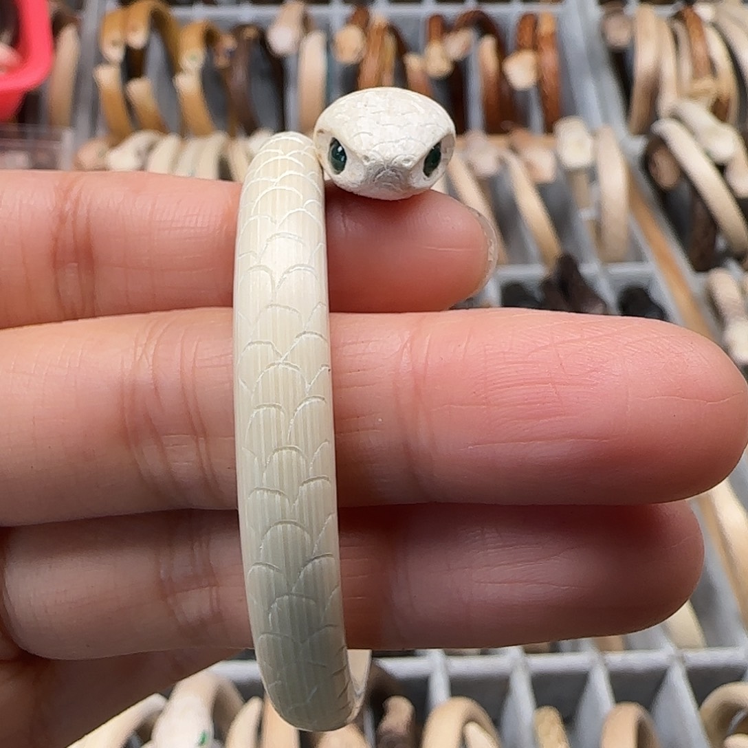 木质非金属闪拍5678888