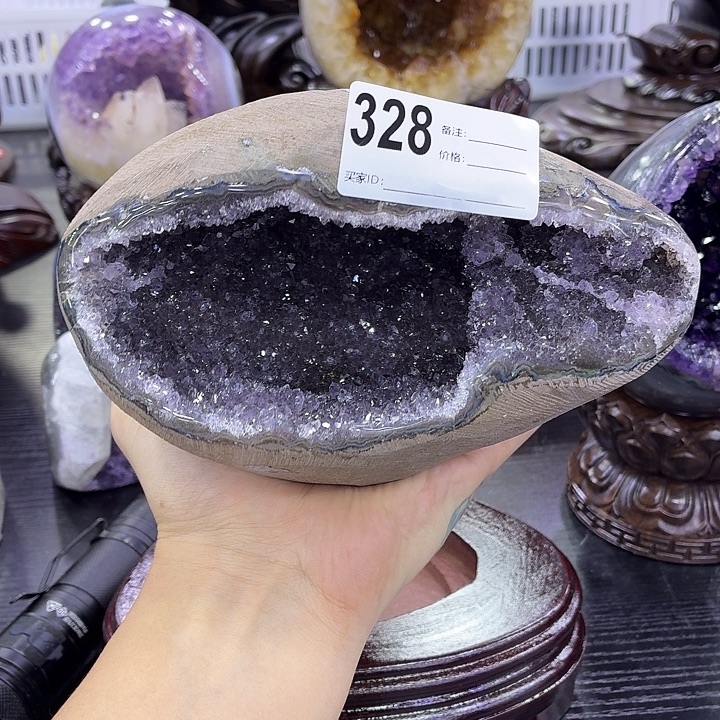 水晶大型摆件（非配饰）未镶嵌