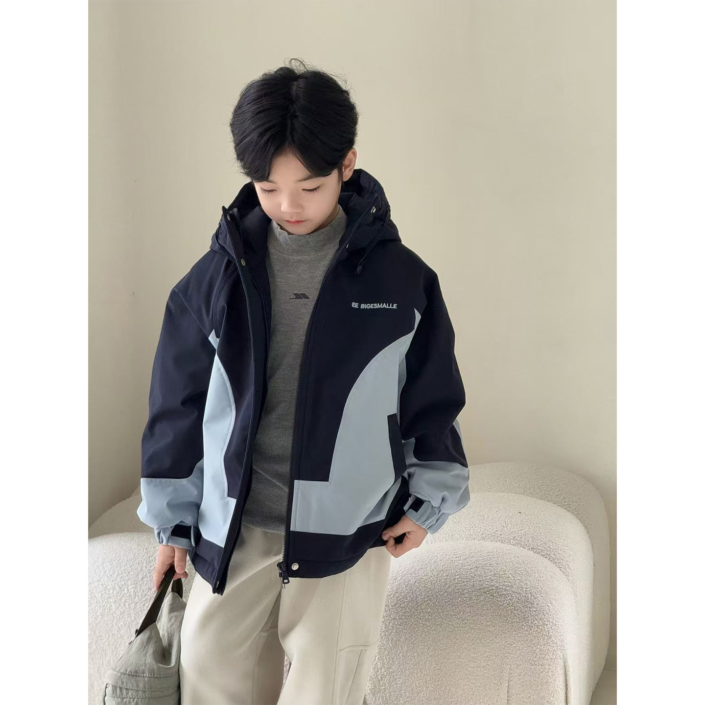 儿童棉服2025冬装新款中大童韩版儿童夹棉加厚外套