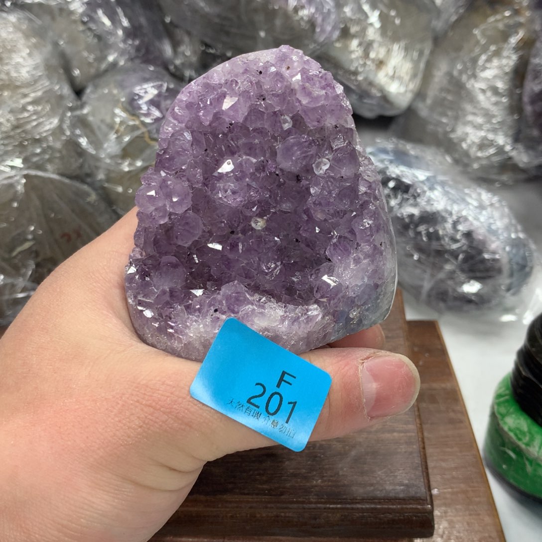 紫晶大型摆件（非配饰）未镶嵌