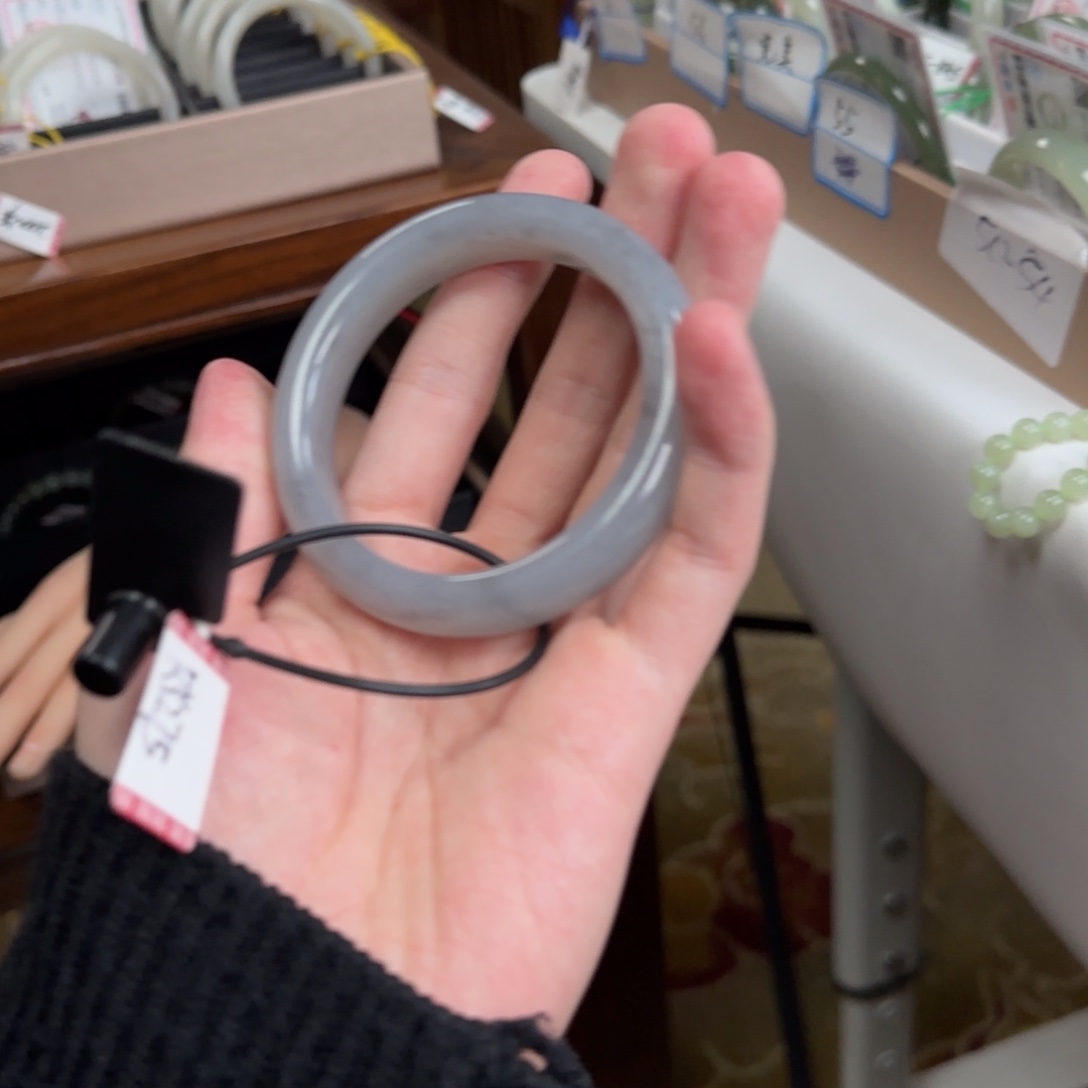 和田玉未镶嵌手镯55