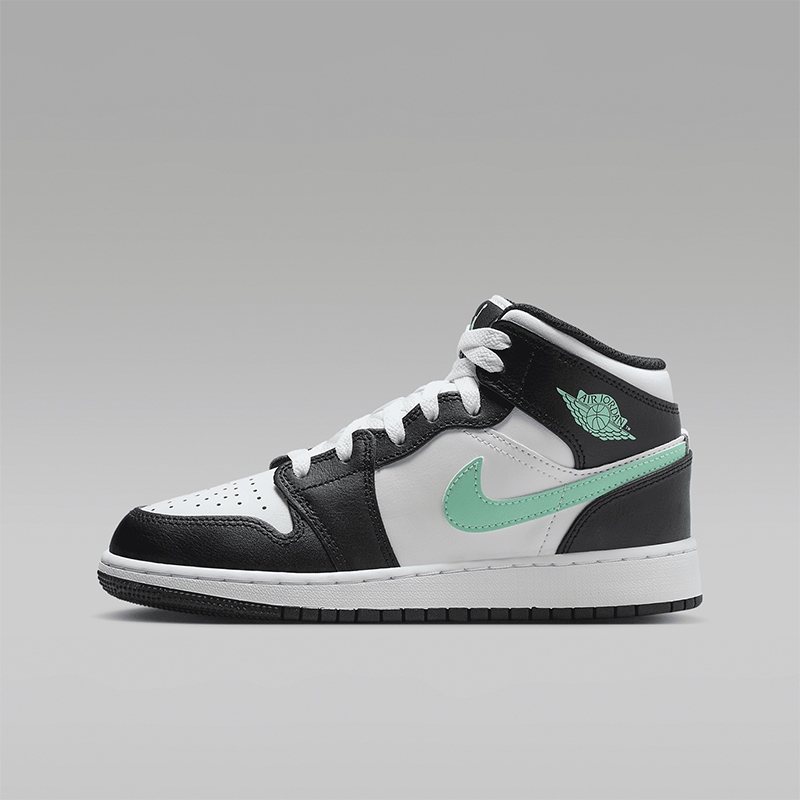 NIKE/耐克大童鞋 Air Jordan 1 Mid减震高帮复古篮球鞋DQ8423-103