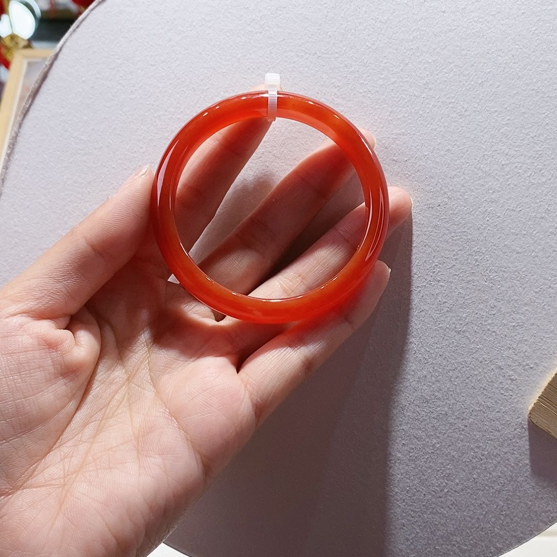 玛瑙/玉髓手镯未镶嵌54.5