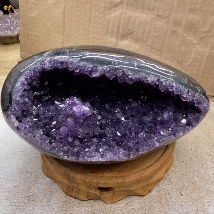 紫晶大型摆件（非配饰）未镶嵌