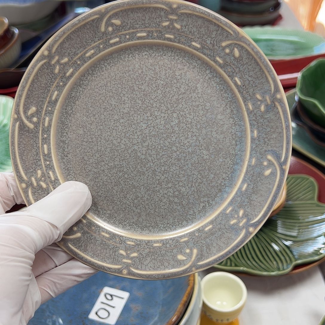 其他16。            两只装