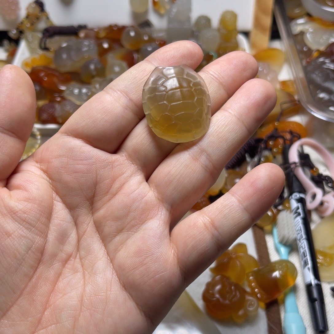 平***磊玛瑙/玉髓未镶嵌颈饰2205