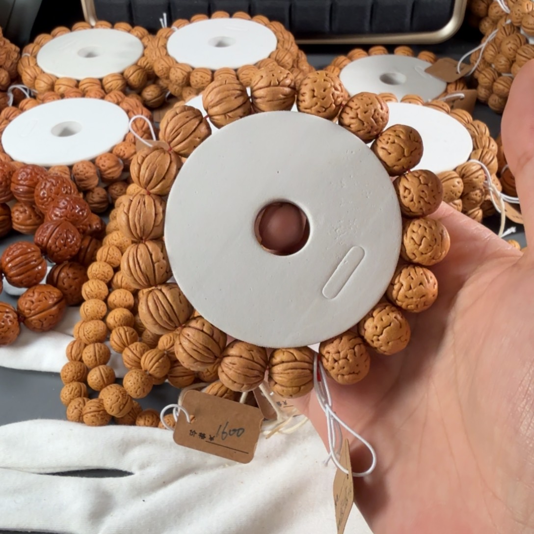 行***水手串桃核165大龙肌肉纹