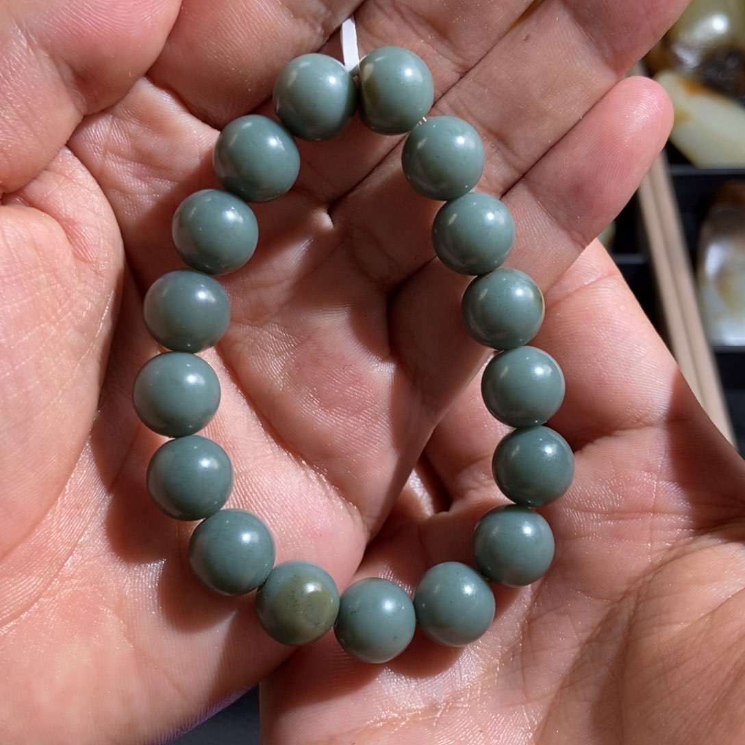 和田玉未镶嵌吊坠(不含链)豪***王