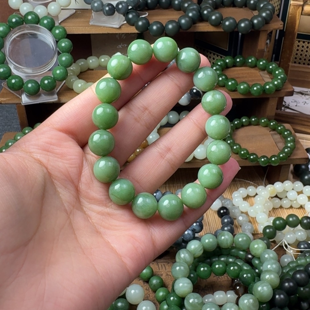 和田玉未镶嵌手链