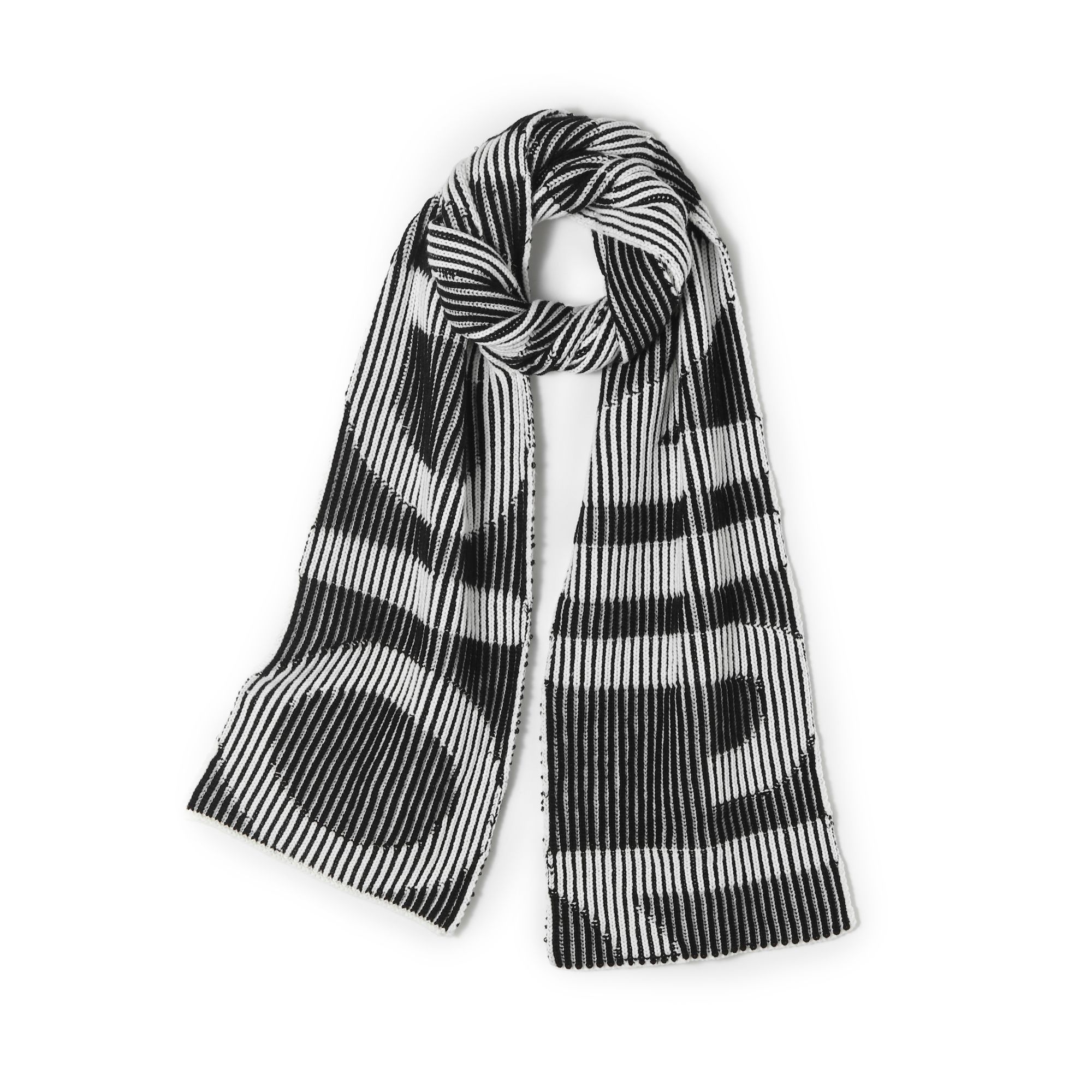 1JINN STUDIO logo绞花围巾