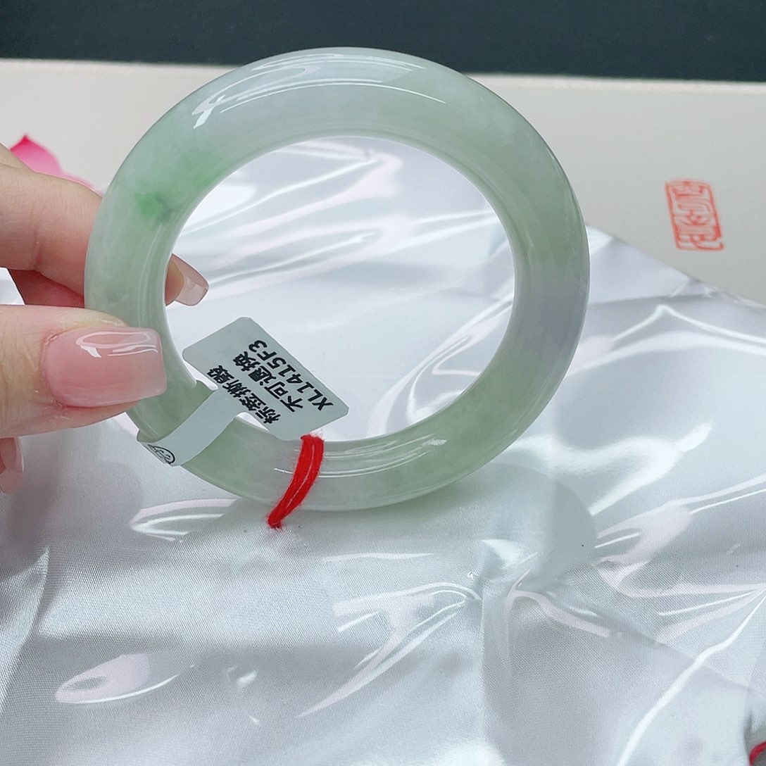 翡翠手镯未镶嵌圆56.2