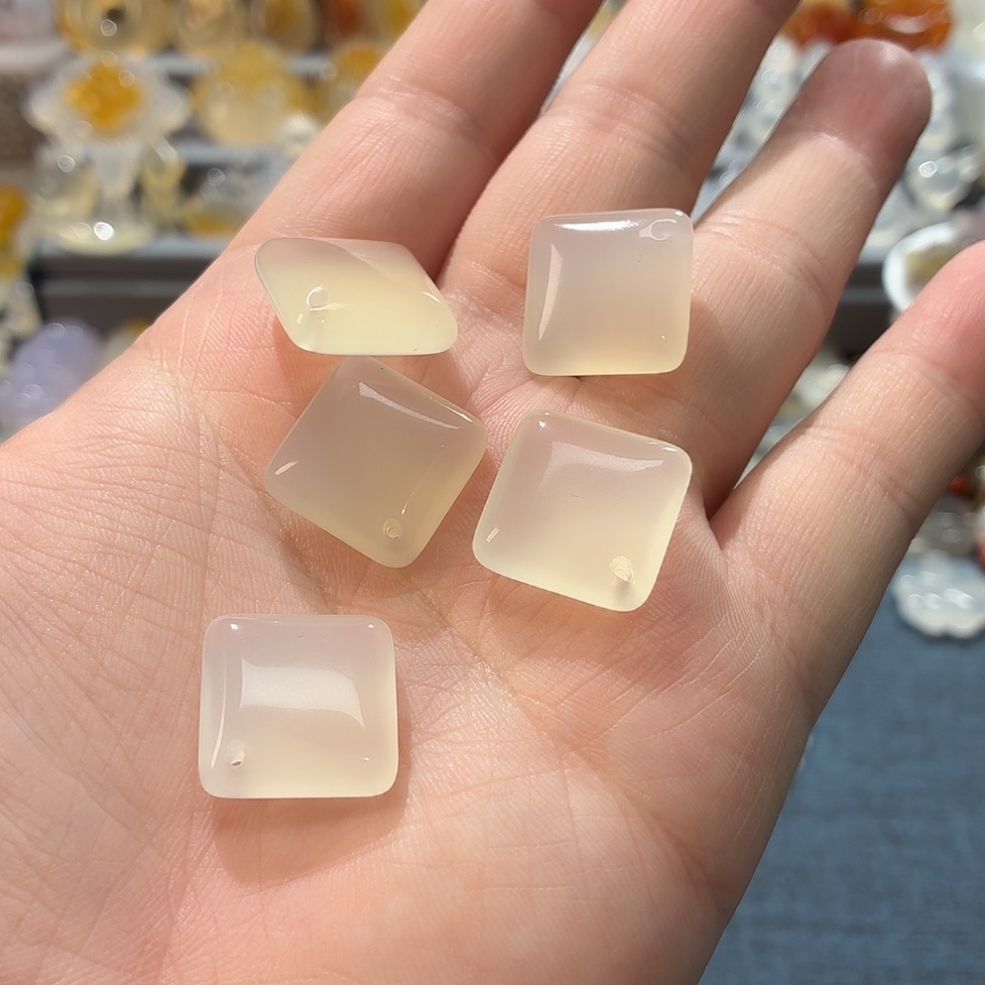 玛瑙/玉髓未镶嵌吊坠(不含链)