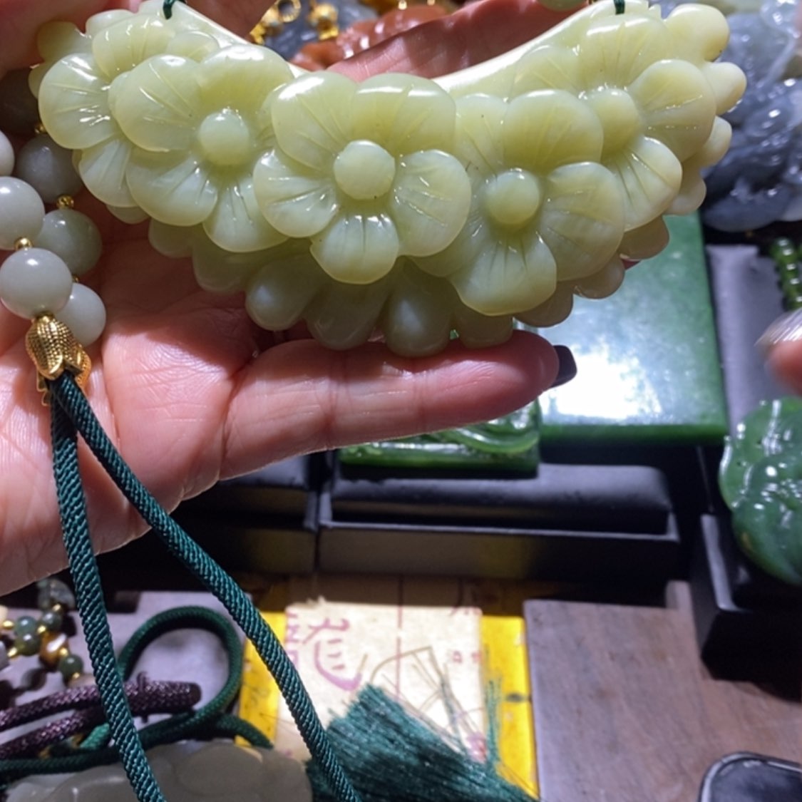 【闪购商品】岫玉毛衣链未镶嵌