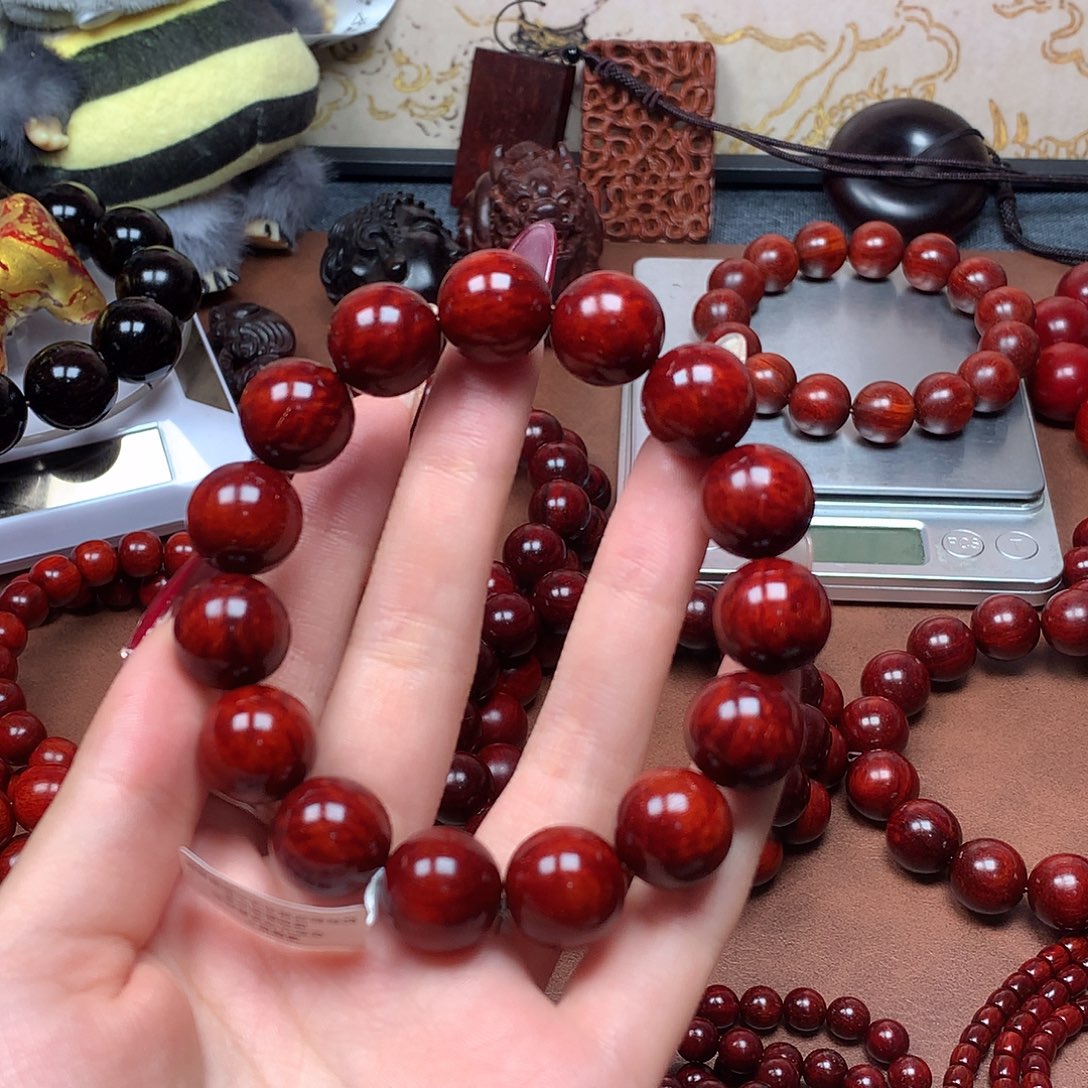 檀香紫檀（小叶紫檀）1.5满水波金星