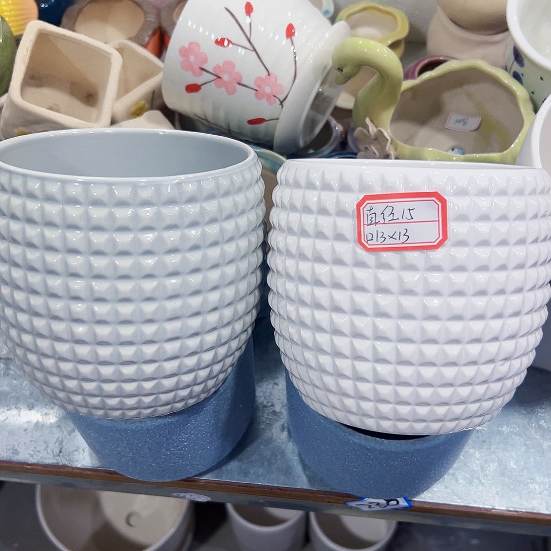 有孔外贸尾单陶瓷花盆凑单10米包邮