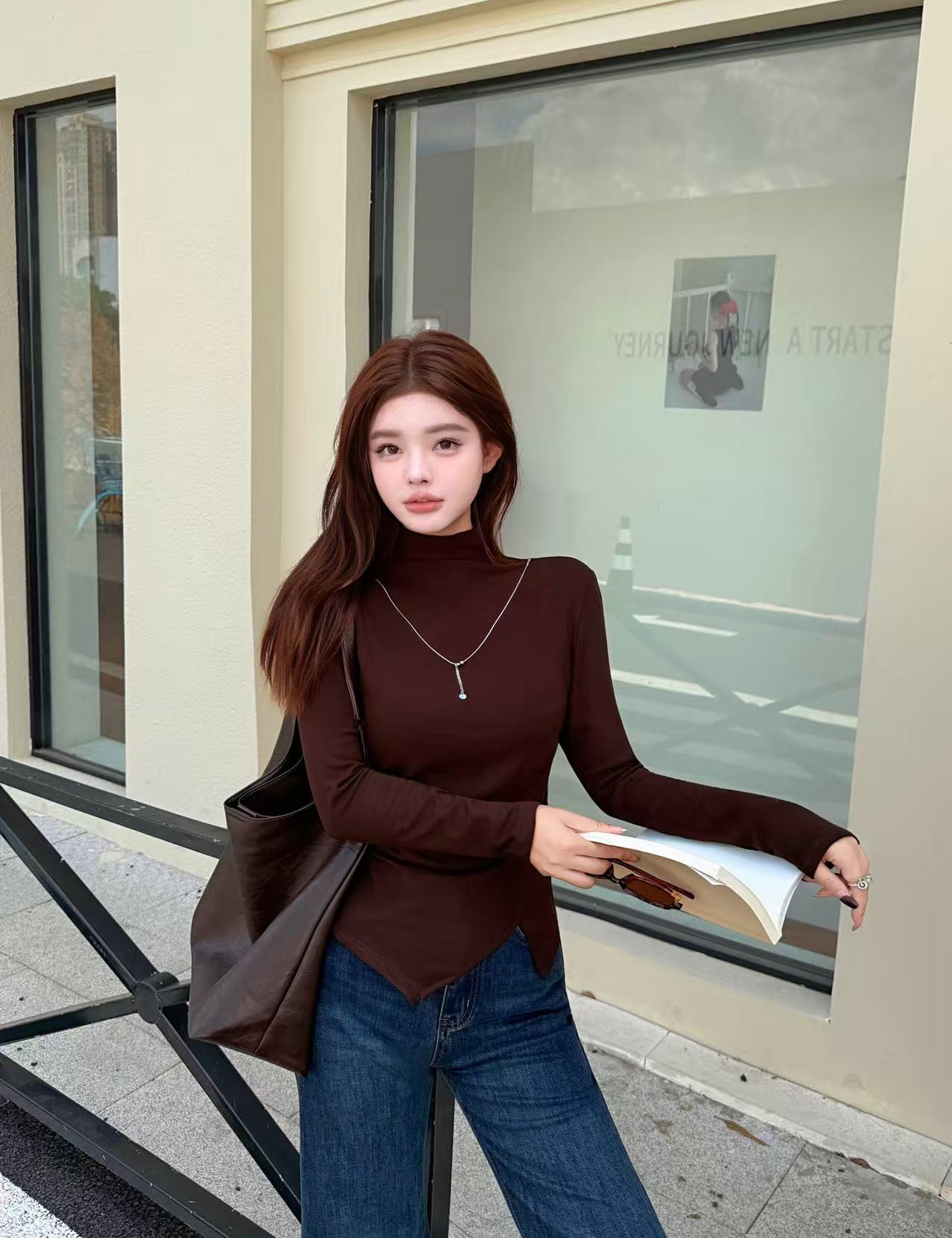 2025 新款时尚百搭8957半高领打底衫女秋冬时尚遮肉长袖t恤上衣