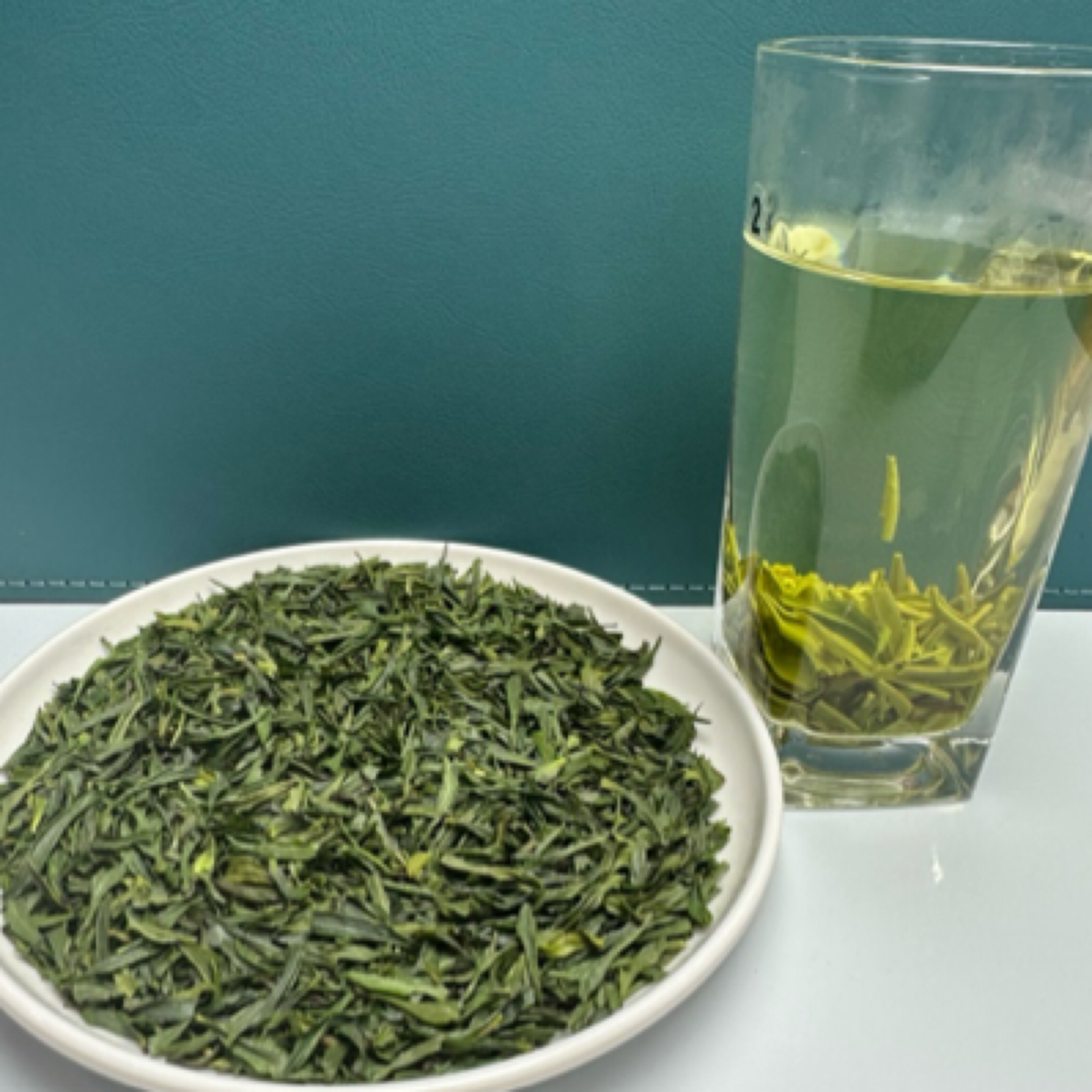 贵州绿茶雀舌茶片新茶嫩芽浓香茶片