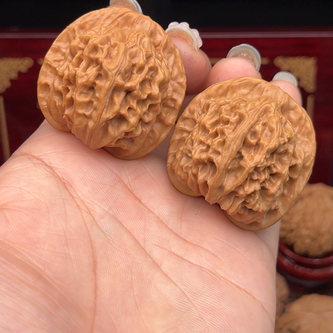 文玩核桃吊坠天地