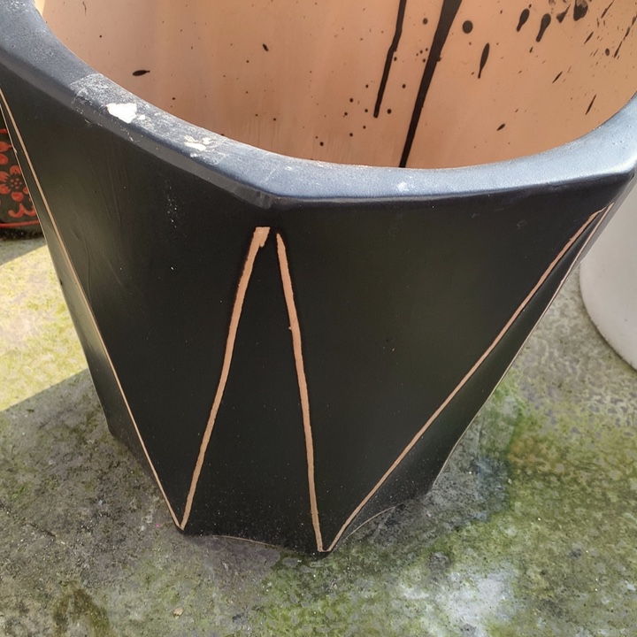 花盆花盆黑色画线八方