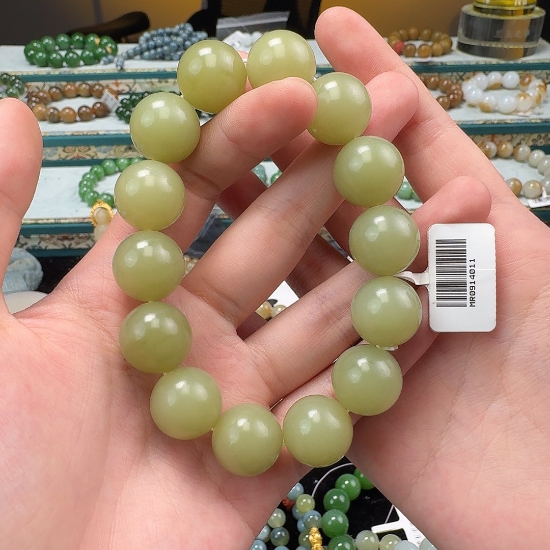 和田玉手串未镶嵌