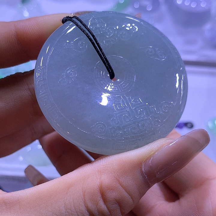 翡翠未镶嵌颈饰天然翡翠A货吊坠