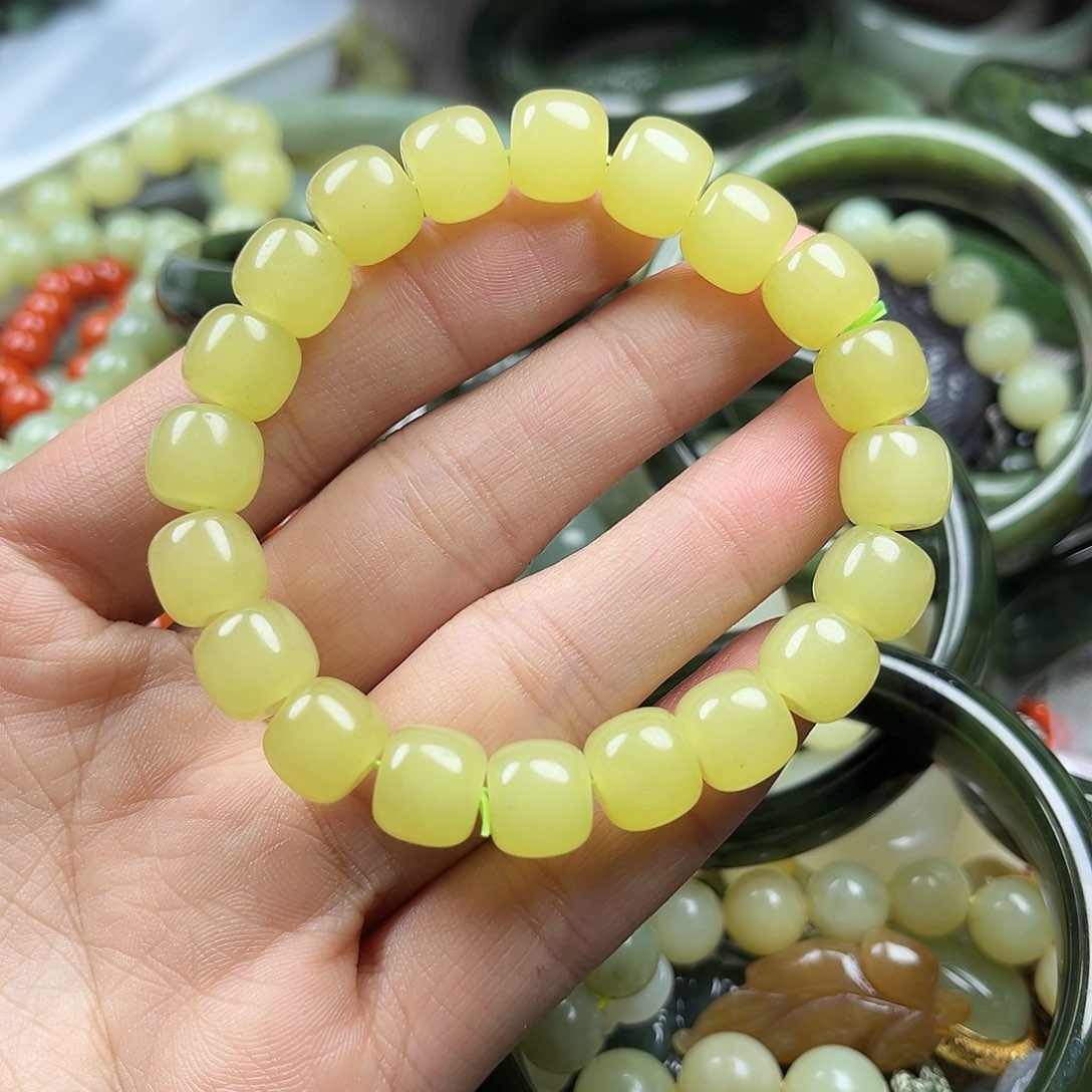 和田玉（黄玉）未镶嵌手串