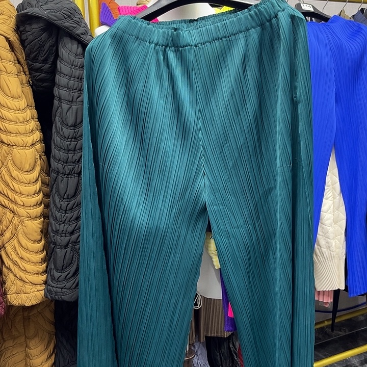 蓝色裤子不退不换特价